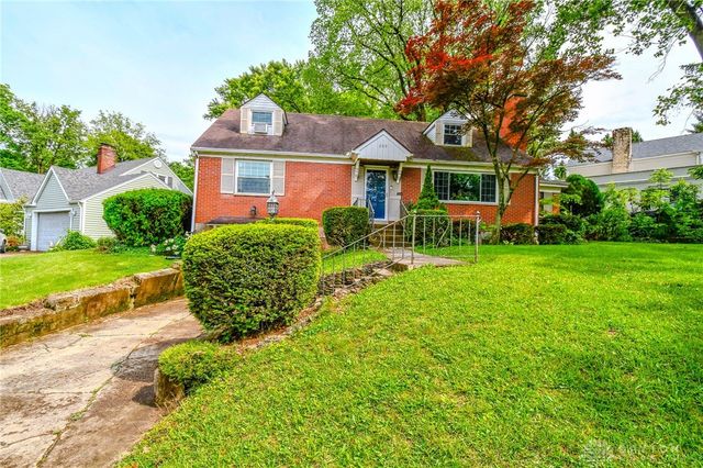 200 Maysfield Road, Oakwood, OH 45419