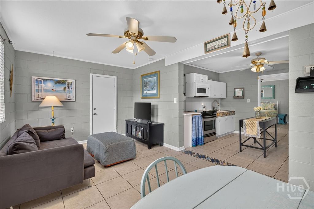 Image 49 of property listing at 505 Jones Avenue, Tybee Island, GA 31328