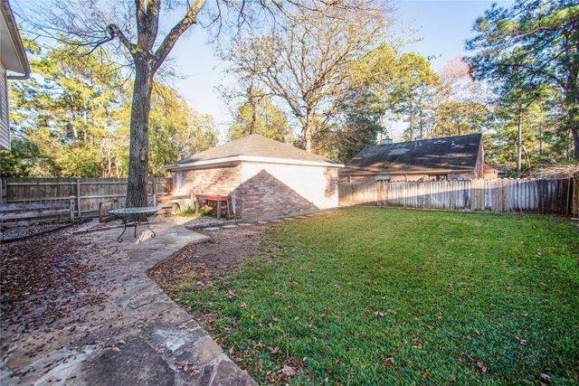3 Sheep Meadow Place, The Woodlands, TX 77381