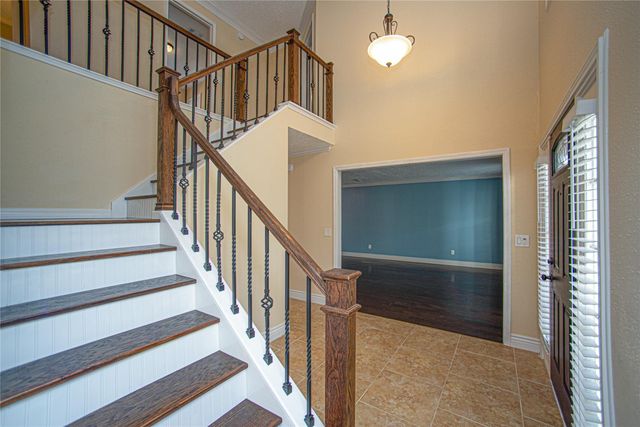 3 Sheep Meadow Place, The Woodlands, TX 77381