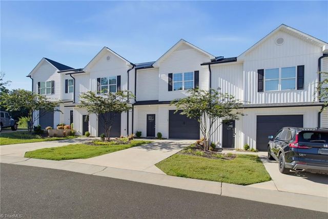 617 Pompano Drive, Greensboro, NC 27410