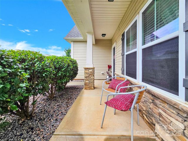 183 Water Ski Drive, Statesville, NC 28677