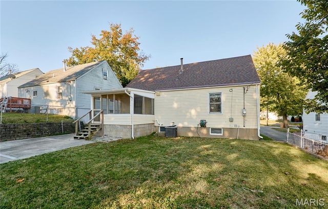 2022 Wismer Avenue, St Louis, MO 63114