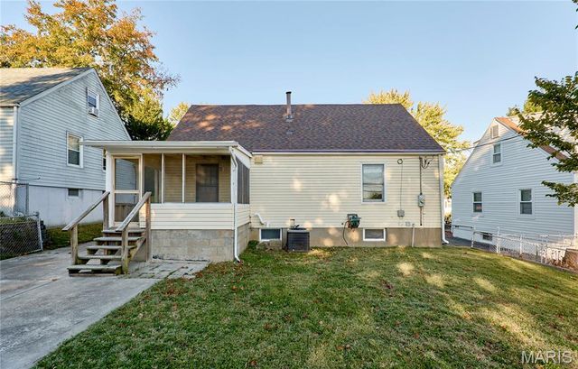 2022 Wismer Avenue, St Louis, MO 63114