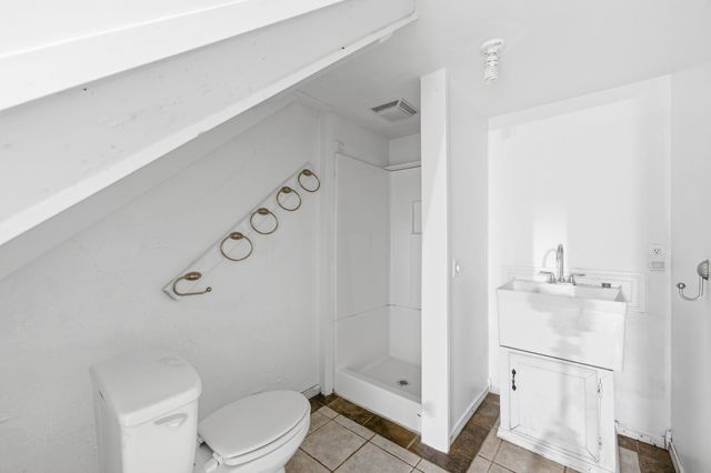 1128 N Kevin Rd, Wichita, KS 67208