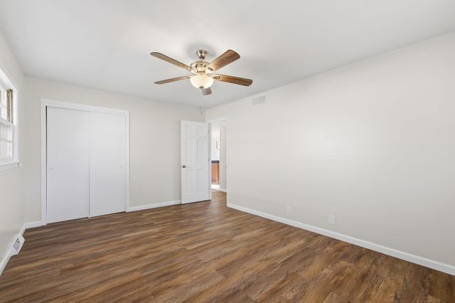 1128 N Kevin Rd, Wichita, KS 67208