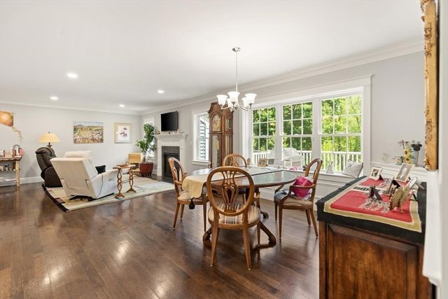 27 Samoset Rd, Woburn, MA 01801