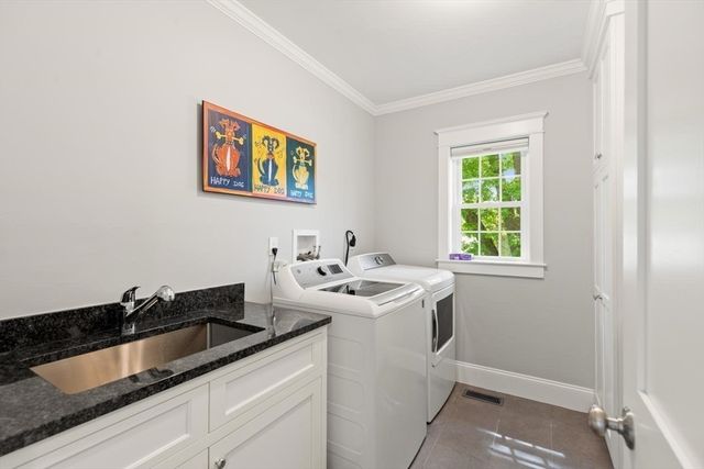 27 Samoset Rd, Woburn, MA 01801