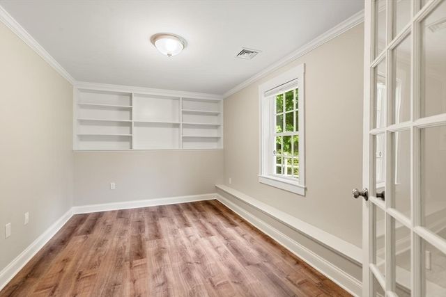 27 Samoset Rd, Woburn, MA 01801