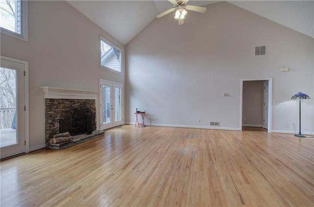 207 Stone Ridge Court, Jasper, GA 30143