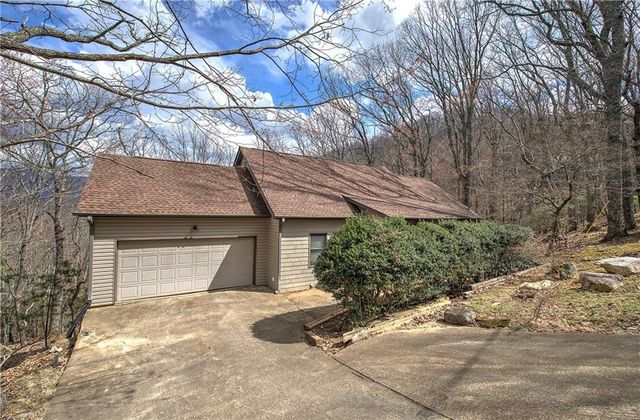 207 Stone Ridge Court, Jasper, GA 30143