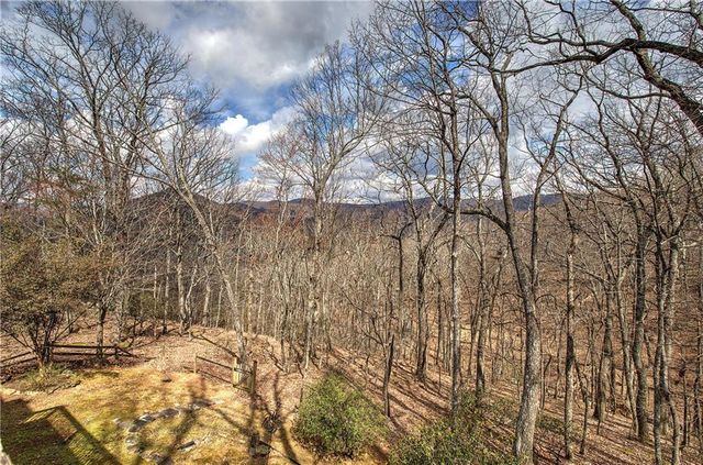 207 Stone Ridge Court, Jasper, GA 30143