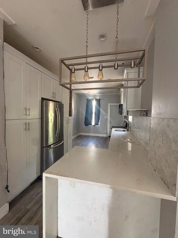 3139 FONTAIN ST, Philadelphia, PA 19121