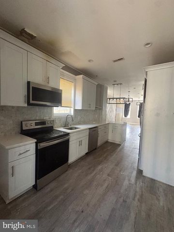 3139 FONTAIN ST, Philadelphia, PA 19121