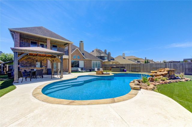 27706 Walsh Crossing Drive, Katy, TX 77494