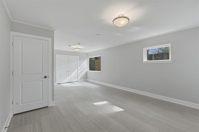 9323 Braes Bayou Drive, Houston, TX 77074