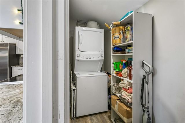 326 Duluth CT, Hampton, VA 23666