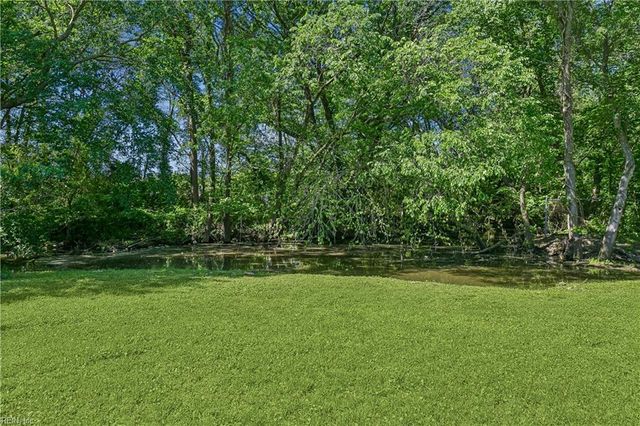 326 Duluth CT, Hampton, VA 23666