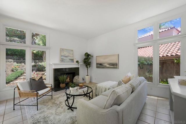 13502 Caminito Carmel, San Diego, CA 92014