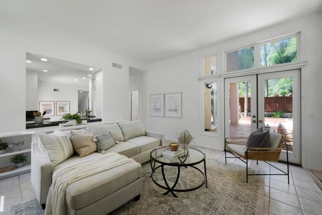 13502 Caminito Carmel, San Diego, CA 92014