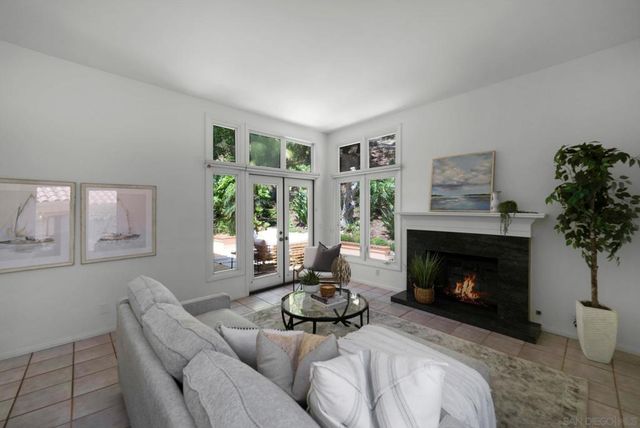 13502 Caminito Carmel, San Diego, CA 92014