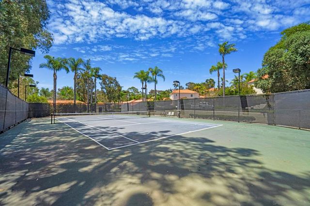 13502 Caminito Carmel, San Diego, CA 92014