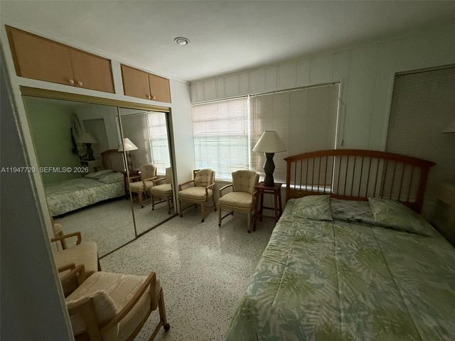 2560 SW 22nd Ave, Miami, FL 33133