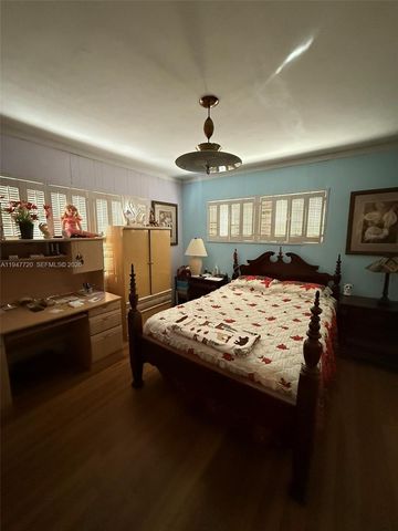 2560 SW 22nd Ave, Miami, FL 33133