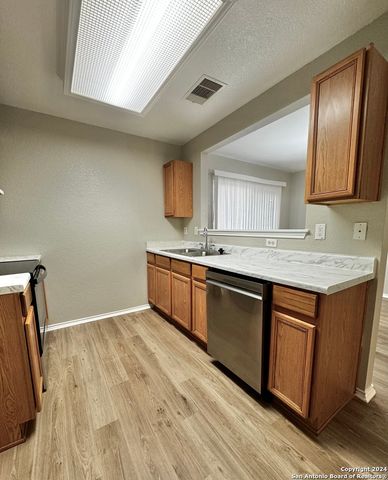 6075 KENSINGER PASS, Converse, TX 78109