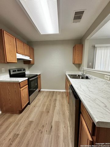 6075 KENSINGER PASS, Converse, TX 78109