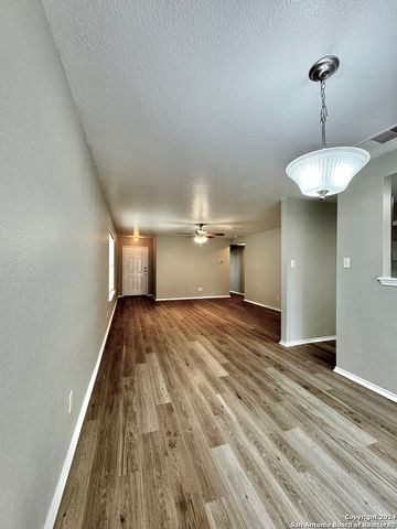 6075 KENSINGER PASS, Converse, TX 78109
