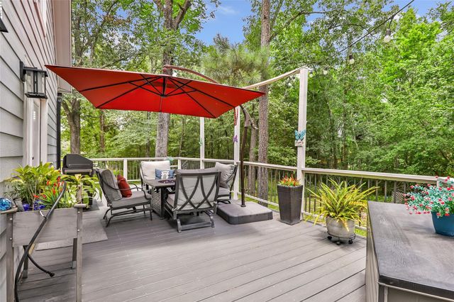 561 N Royale Greens Drive, Coldspring, TX 77331