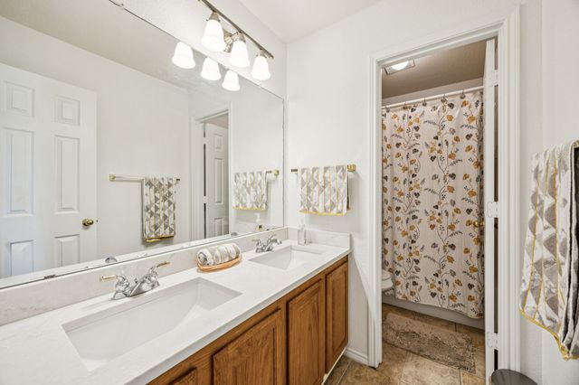 5233 Alta Loma Drive, Fort Worth, TX 76244