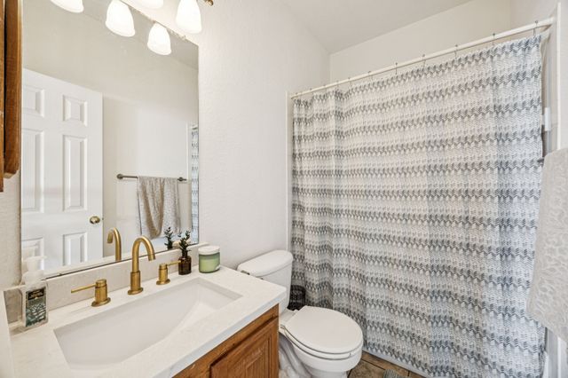 5233 Alta Loma Drive, Fort Worth, TX 76244