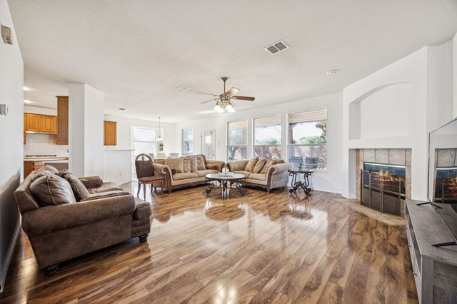 5233 Alta Loma Drive, Fort Worth, TX 76244