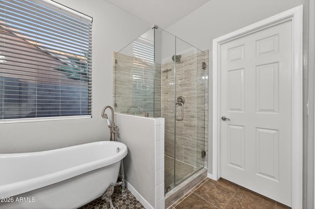 17558 W LAVENDER Lane, Goodyear, AZ 85338