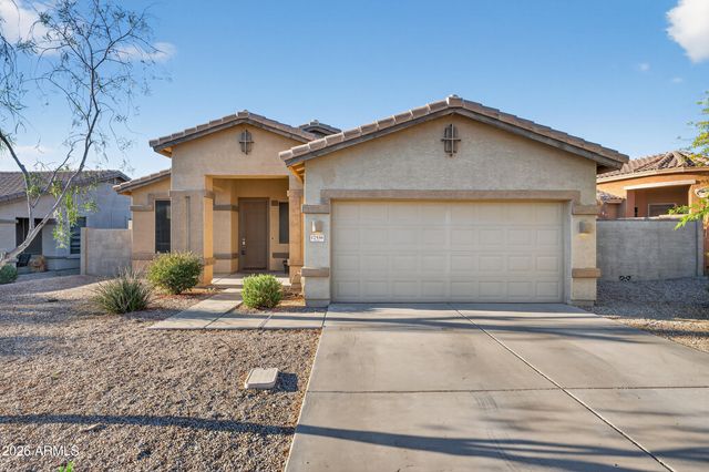 17558 W LAVENDER Lane, Goodyear, AZ 85338