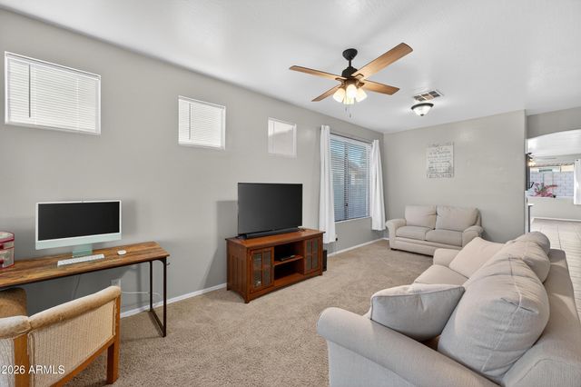 17558 W LAVENDER Lane, Goodyear, AZ 85338