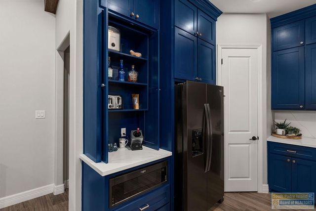 124 Torrey Pines Dr., Laguna Vista, TX 78578