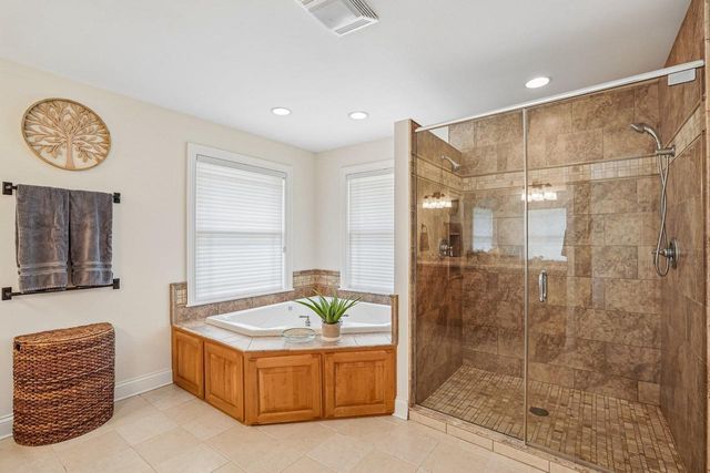 8801 Fairway Oaks Drive, Verona, WI 53593