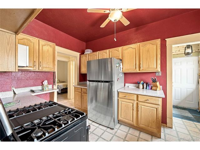 2714 High St, Pueblo, CO 81003