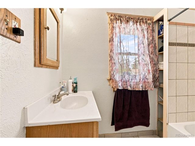 2714 High St, Pueblo, CO 81003