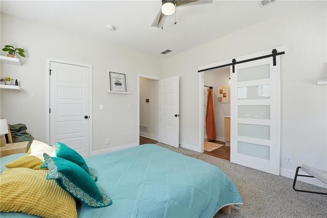 208 NW 16th Street, Blue Springs, MO 64015
