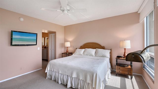 1085 GULF OF MEXICO DRIVE 404, Longboat Key, FL 34228