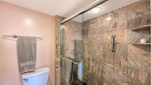 1085 GULF OF MEXICO DRIVE 404, Longboat Key, FL 34228