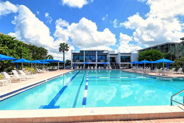 1085 GULF OF MEXICO DRIVE 404, Longboat Key, FL 34228