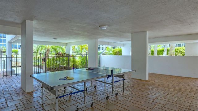 1085 GULF OF MEXICO DRIVE 404, Longboat Key, FL 34228