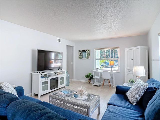 910 MAPLE STREET A & B, New Smyrna Beach, FL 32169