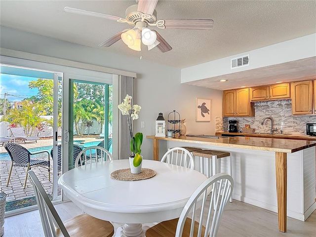 910 MAPLE STREET A & B, New Smyrna Beach, FL 32169