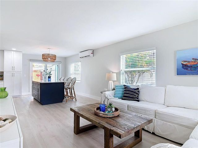 910 MAPLE STREET A & B, New Smyrna Beach, FL 32169